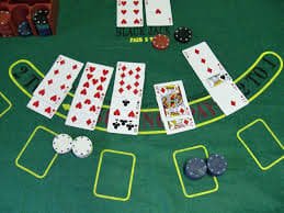 Live Blackjack dealer interface on max win6789.com mobile app